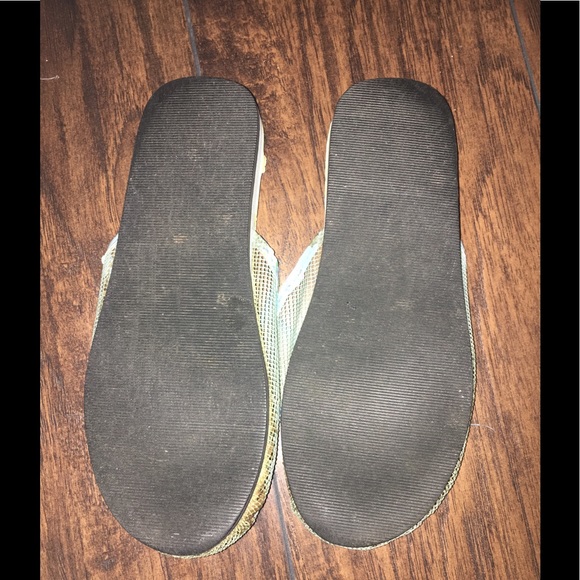 Slid on flats | Amazon - Picture 4 of 4